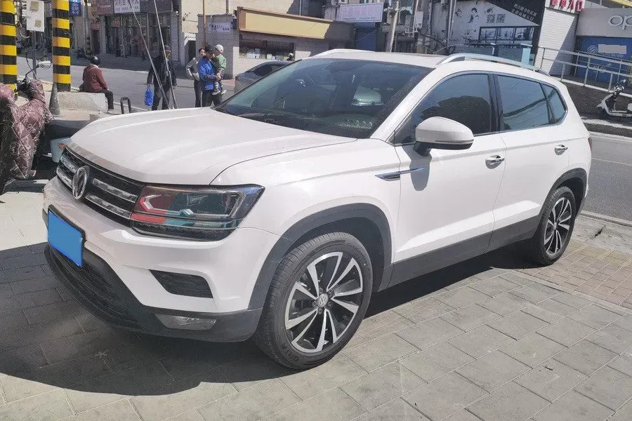 2020 Volkswagen Tharu 2.0T 186HP L4 7DCT,autocango,china used car exporter,china ev exporter,chinese used car exporter,chinese used ev exporter
