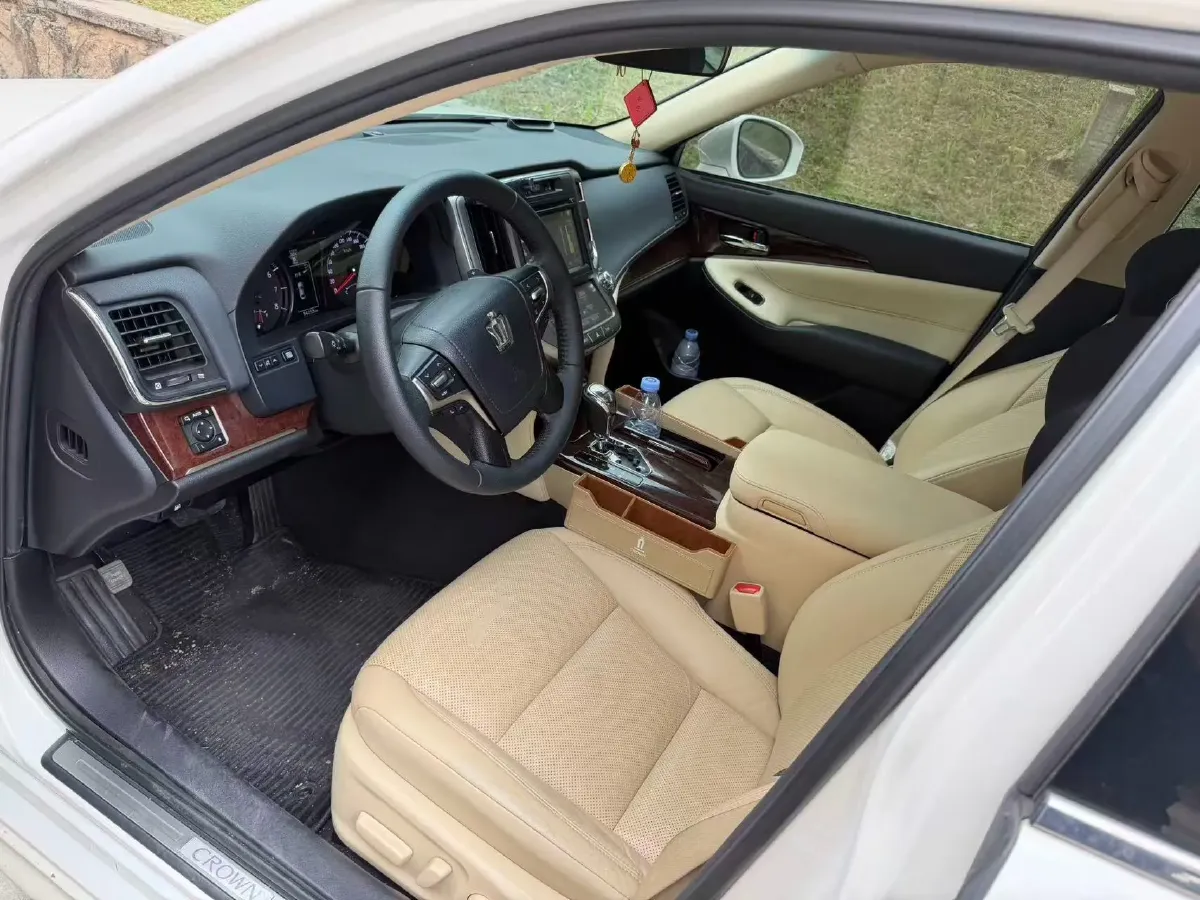 2018 Infiniti Q50L 2.0T 211HP L4 7AT,autocango,china used car exporter,china ev exporter,chinese used car exporter,chinese used ev exporter