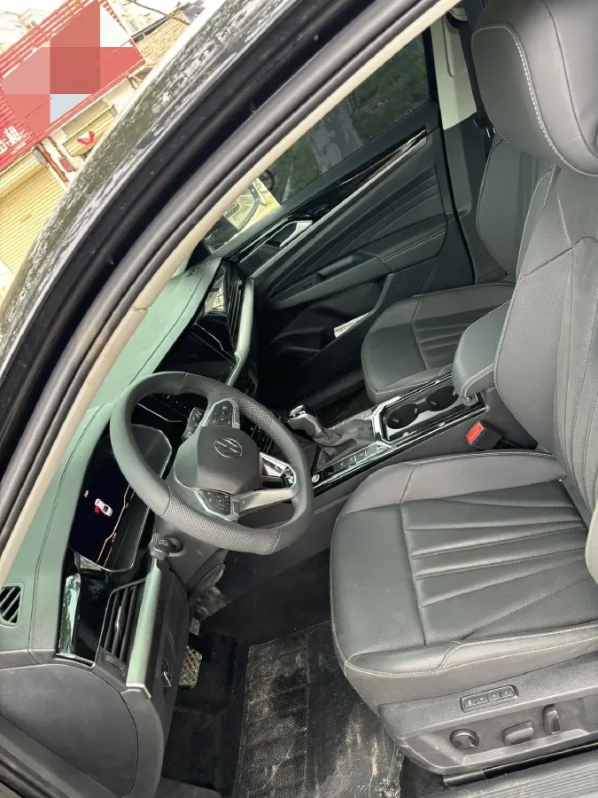 2025 Volkswagen Passat 2.0T 220HP L4 7DCT,autocango,china used car exporter,china ev exporter,chinese used car exporter,chinese used ev exporter