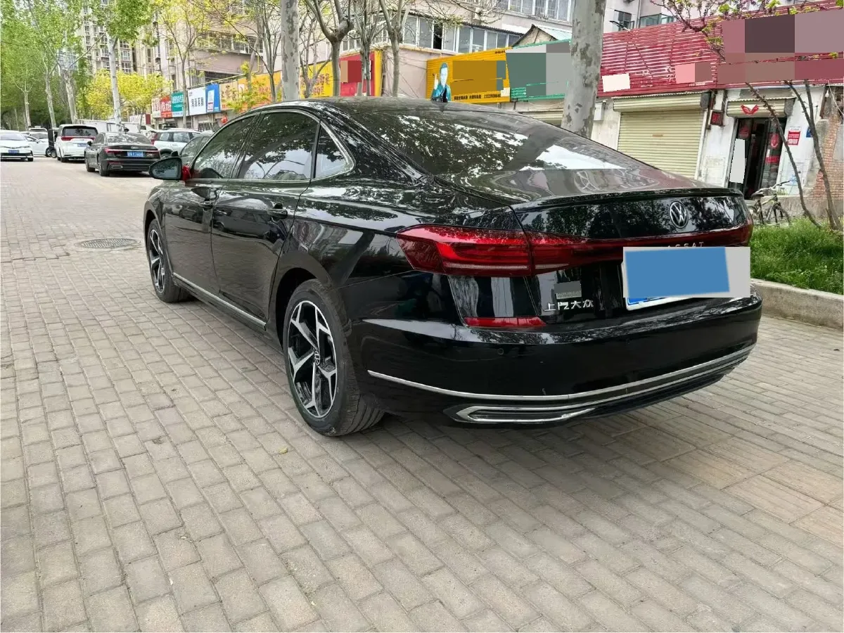 2025 Volkswagen Passat 2.0T 220HP L4 7DCT,autocango,china used car exporter,china ev exporter,chinese used car exporter,chinese used ev exporter