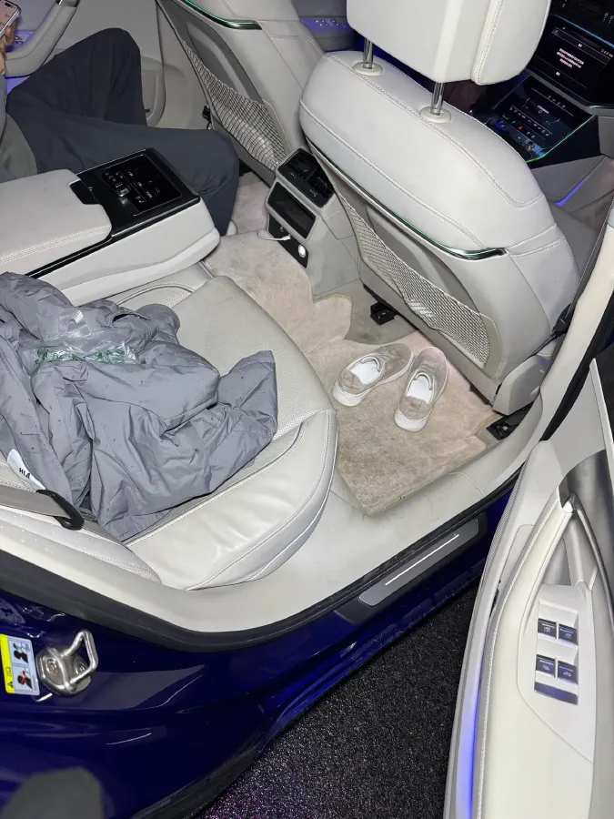 2022 Audi A6L 3.0T 340HP V6 7DCT,autocango,china used car exporter,china ev exporter,chinese used car exporter,chinese used ev exporter