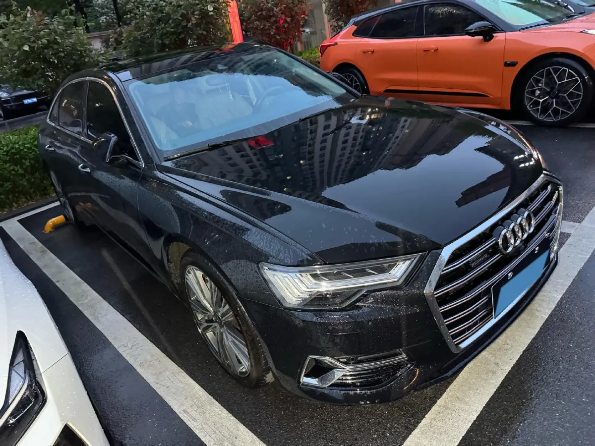 2022 Audi A6L 3.0T 340HP V6 7DCT,autocango,china used car exporter,china ev exporter,chinese used car exporter,chinese used ev exporter