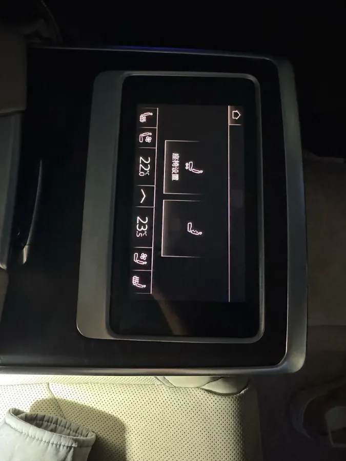 2022 Audi A6L 3.0T 340HP V6 7DCT,autocango,china used car exporter,china ev exporter,chinese used car exporter,chinese used ev exporter