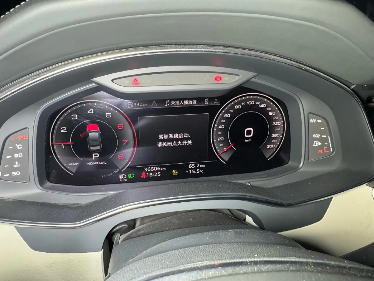 2022 Audi A6L 3.0T 340HP V6 7DCT,autocango,china used car exporter,china ev exporter,chinese used car exporter,chinese used ev exporter