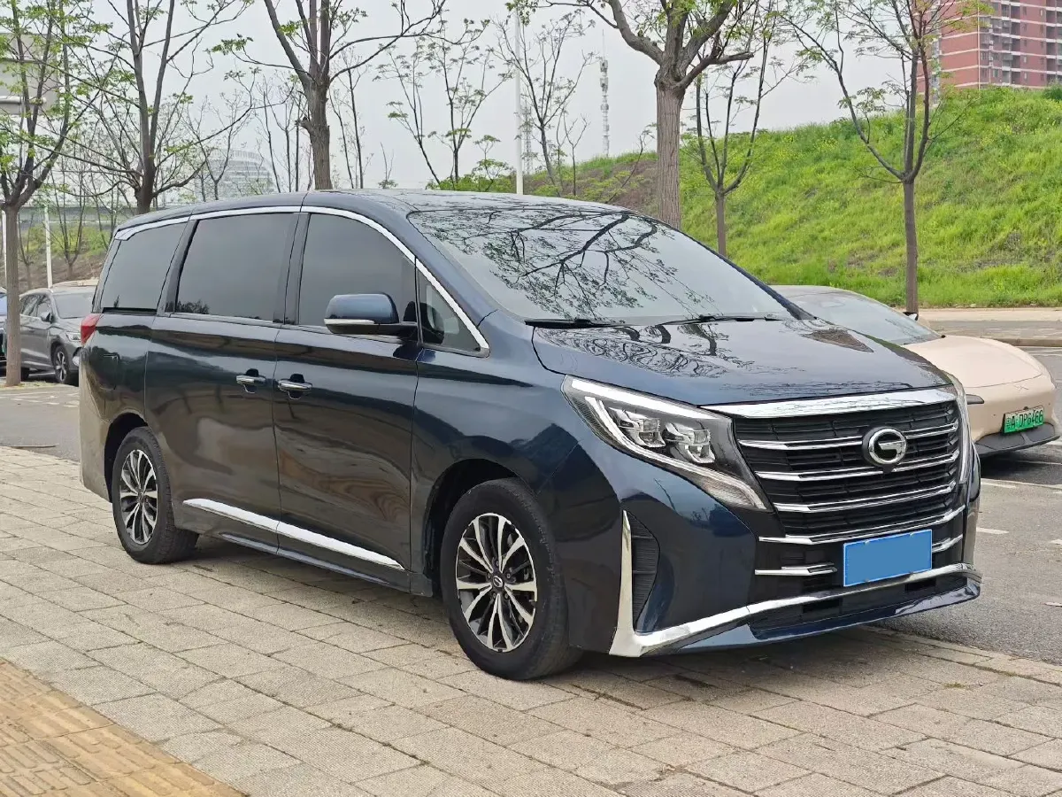 2021 GAC Trumpchi M8 2.0T 252HP L4 8AT,autocango,china used car exporter,china ev exporter,chinese used car exporter,chinese used ev exporter