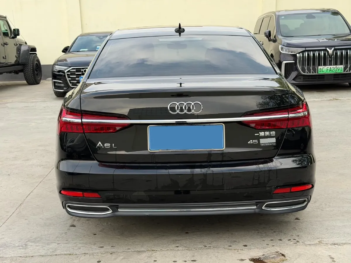 2020 Audi A6L 2.0T 224HP L4 7DCT,autocango,china used car exporter,china ev exporter,chinese used car exporter,chinese used ev exporter