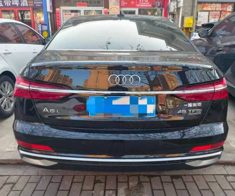 2024 Audi A6L 2.0T 245HP L4 7DCT,autocango,china used car exporter,china ev exporter,chinese used car exporter,chinese used ev exporter