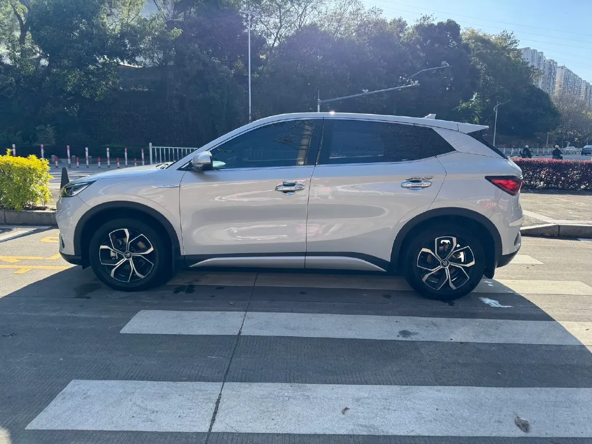 2022 Hycan Z03 BEV 64.23KWH,autocango,china used car exporter,china ev exporter,chinese used car exporter,chinese used ev exporter