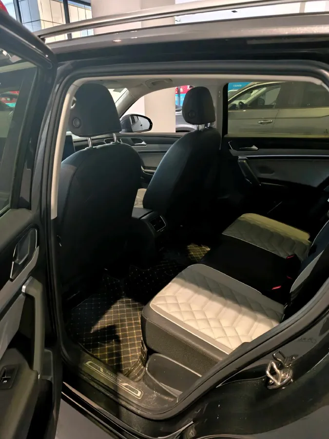 2023 Volkswagen Tayron 1.4T 150HP L4 7DCT,autocango,china used car exporter,china ev exporter,chinese used car exporter,chinese used ev exporter