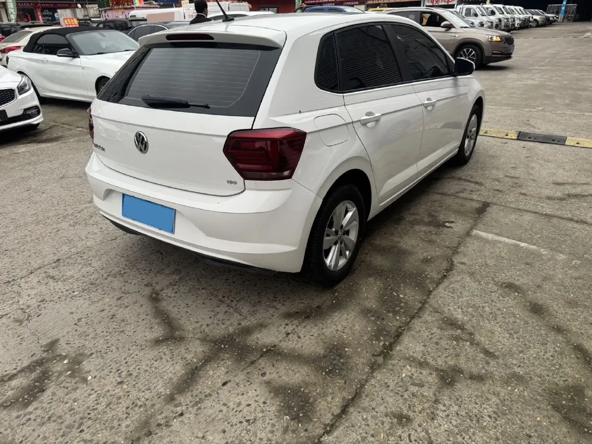 2019 Volkswagen Polo 1.5L 113HP L4 6AT,autocango,china used car exporter,china ev exporter,chinese used car exporter,chinese used ev exporter