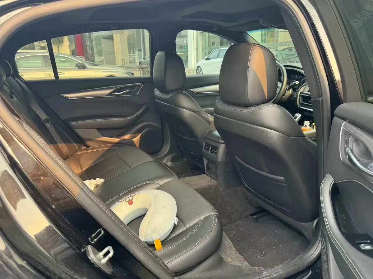 2022 Cadillac CT5 2.0T 237HP L4 10AT,autocango,china used car exporter,china ev exporter,chinese used car exporter,chinese used ev exporter