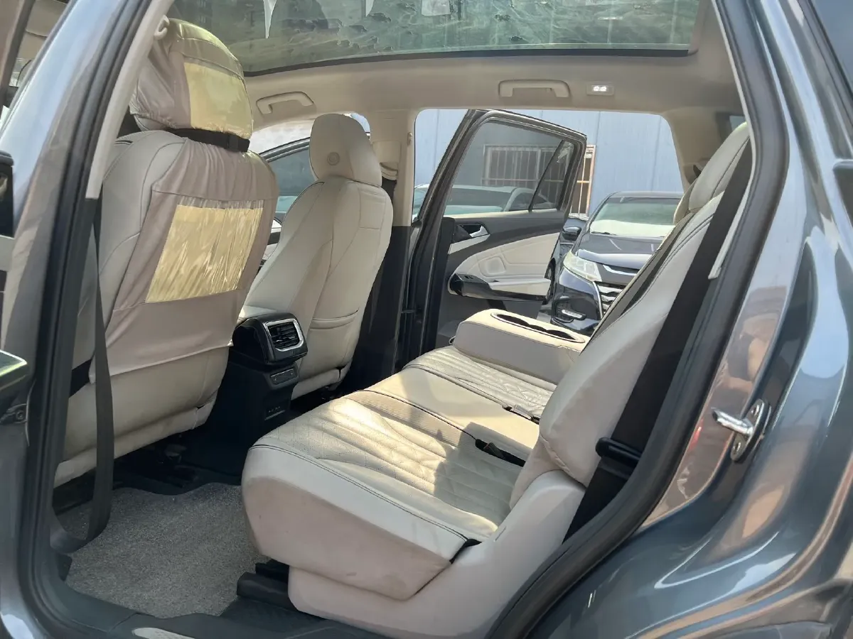 2021 Volkswagen ID.6 X BEV 83.4KWH,autocango,china used car exporter,china ev exporter,chinese used car exporter,chinese used ev exporter