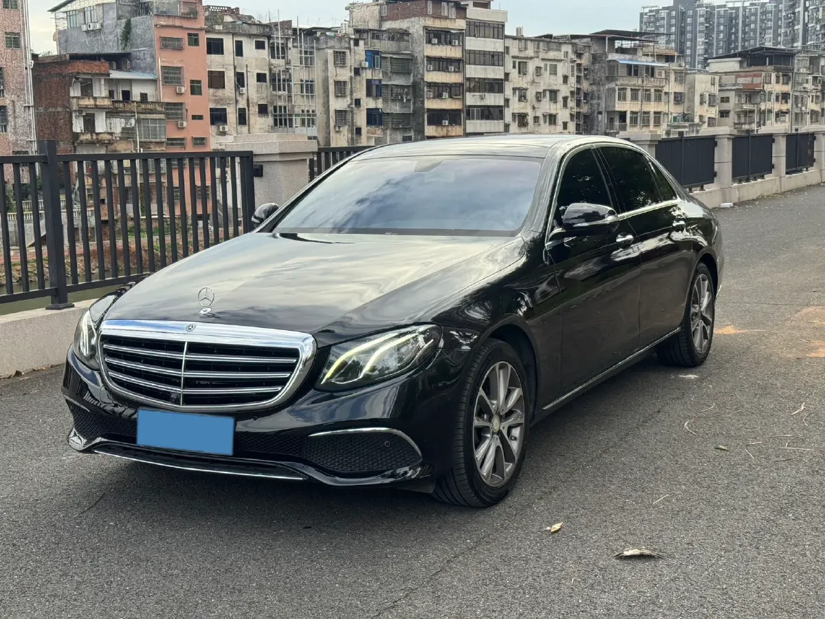 2020 Mercedes-Benz E Class 1.5T 184HP L4 9AT,autocango,china used car exporter,china ev exporter,chinese used car exporter,chinese used ev exporter