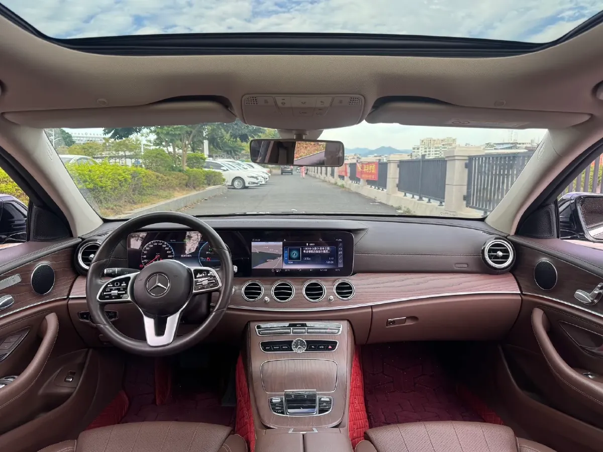 2020 Mercedes-Benz E Class 1.5T 184HP L4 9AT,autocango,china used car exporter,china ev exporter,chinese used car exporter,chinese used ev exporter