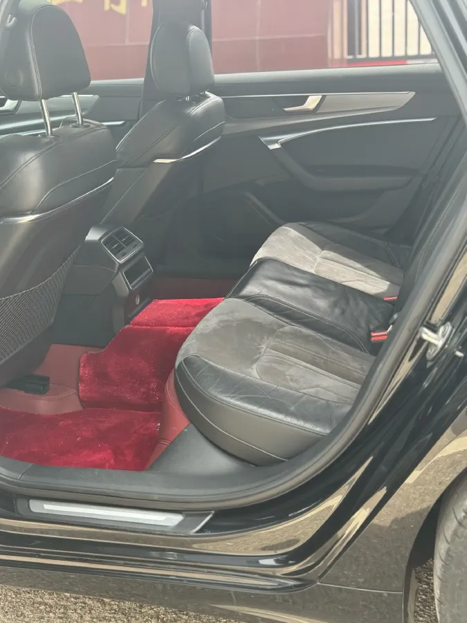 2020 Audi A6L 2.0T 190HP L4 7DCT,autocango,china used car exporter,china ev exporter,chinese used car exporter,chinese used ev exporter