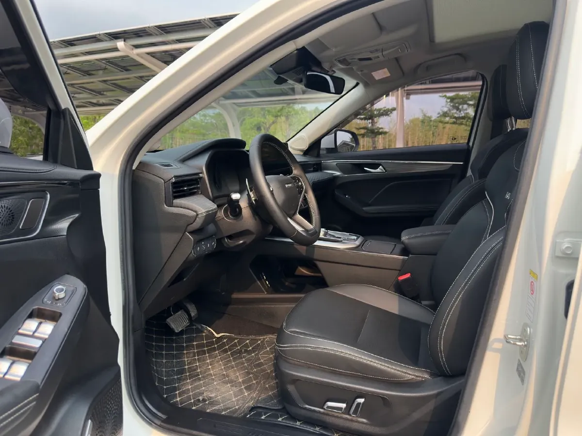 2021 Haval Jolion 1.5T 150HP L4 7DCT,autocango,china used car exporter,china ev exporter,chinese used car exporter,chinese used ev exporter