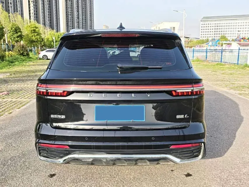 2024 Geely Monjaro 2.0T 218HP L4 7DCT,autocango,china used car exporter,china ev exporter,chinese used car exporter,chinese used ev exporter