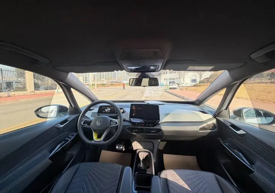 2023 Volkswagen ID.3 BEV 52.8KWH,autocango,china used car exporter,china ev exporter,chinese used car exporter,chinese used ev exporter