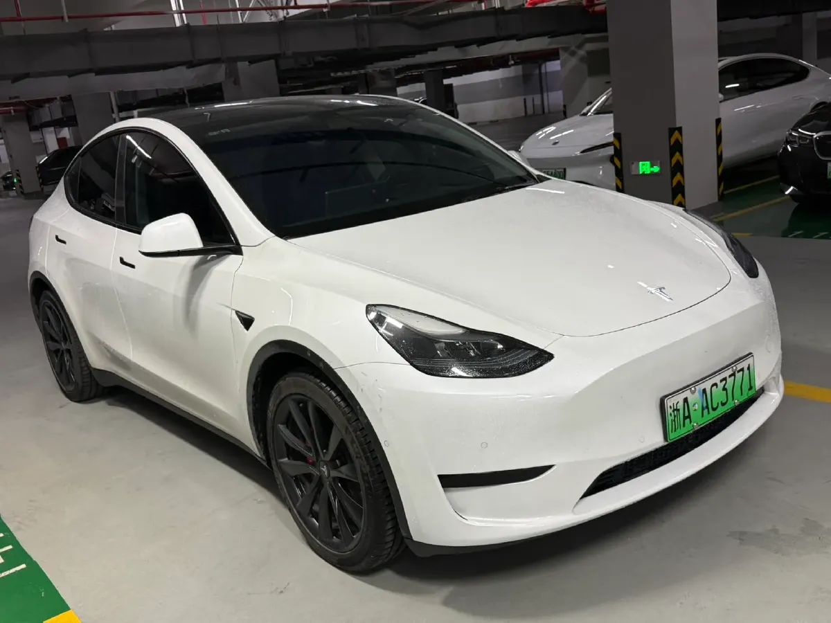 2022 Tesla Model Y BEV 60KWH,autocango,china used car exporter,china ev exporter,chinese used car exporter,chinese used ev exporter