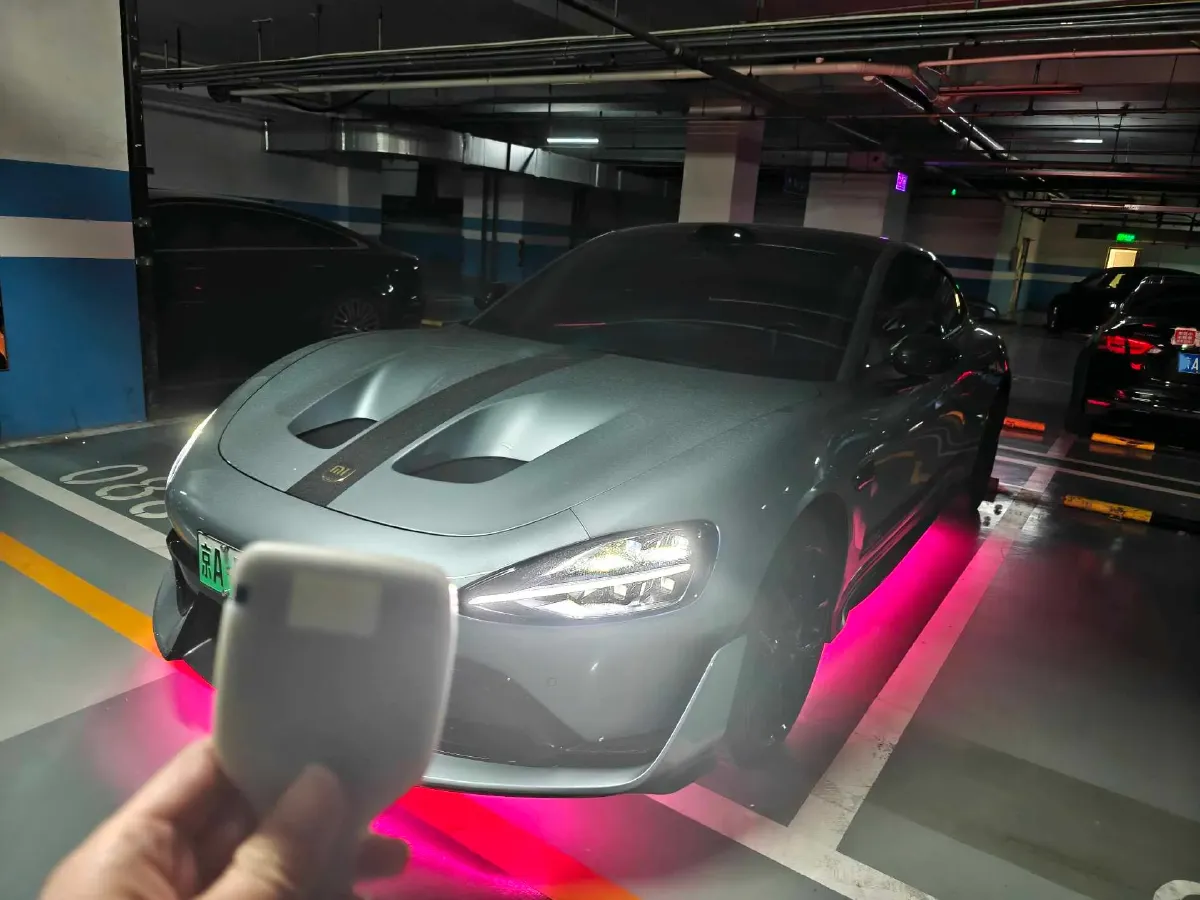 2025 MI SU7 Ultra BEV 93.7KWH,autocango,china used car exporter,china ev exporter,chinese used car exporter,chinese used ev exporter