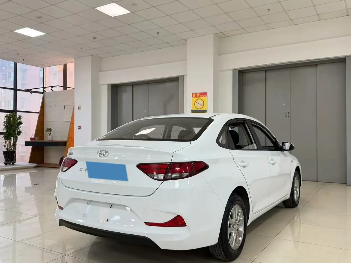 2020 Hyundai Celesta 1.6L 123HP L4 6AT,autocango,china used car exporter,china ev exporter,chinese used car exporter,chinese used ev exporter