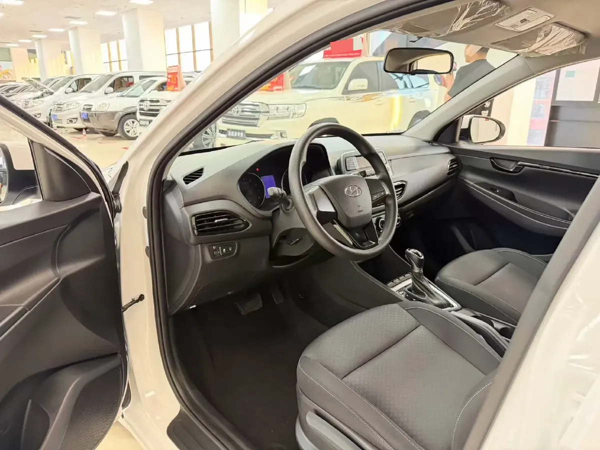 2020 Hyundai Celesta 1.6L 123HP L4 6AT,autocango,china used car exporter,china ev exporter,chinese used car exporter,chinese used ev exporter