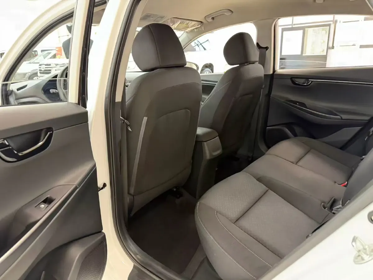 2020 Hyundai Celesta 1.6L 123HP L4 6AT,autocango,china used car exporter,china ev exporter,chinese used car exporter,chinese used ev exporter