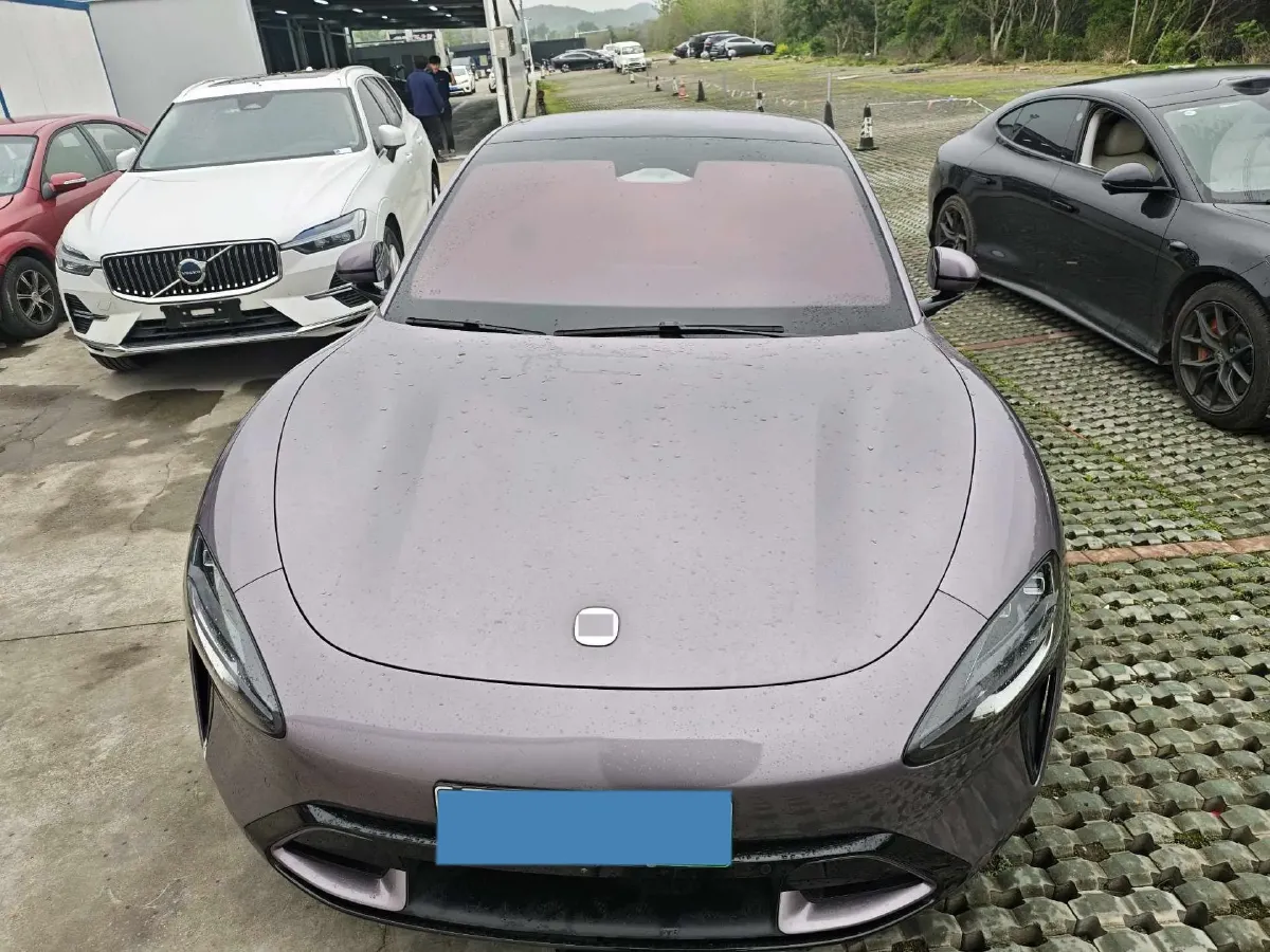 2024 MI SU7 BEV 73.6KWH,autocango,china used car exporter,china ev exporter,chinese used car exporter,chinese used ev exporter