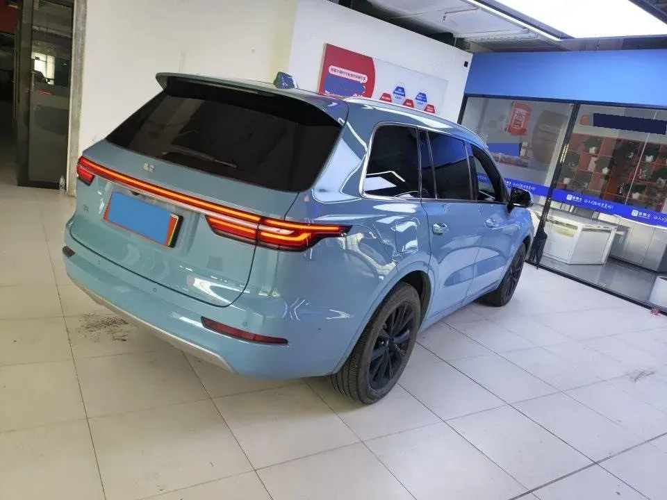 2021 Li ONE Range Extended 131HP REEV 40.5KWH,autocango,china used car exporter,china ev exporter,chinese used car exporter,chinese used ev exporter