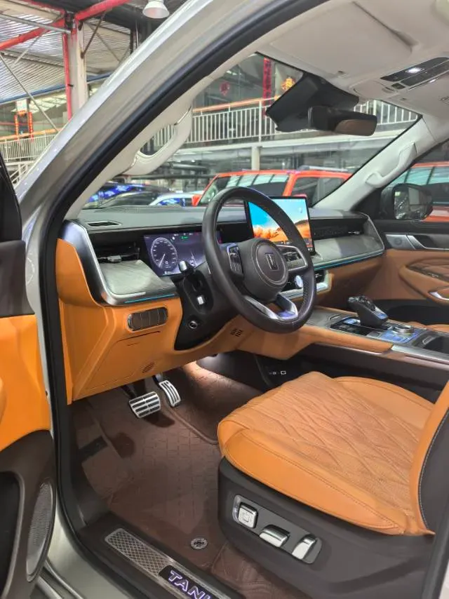 2023 Tank 500 2.0T 252HP L4 9AT PHEV 37.1KWH,autocango,china used car exporter,china ev exporter,chinese used car exporter,chinese used ev exporter