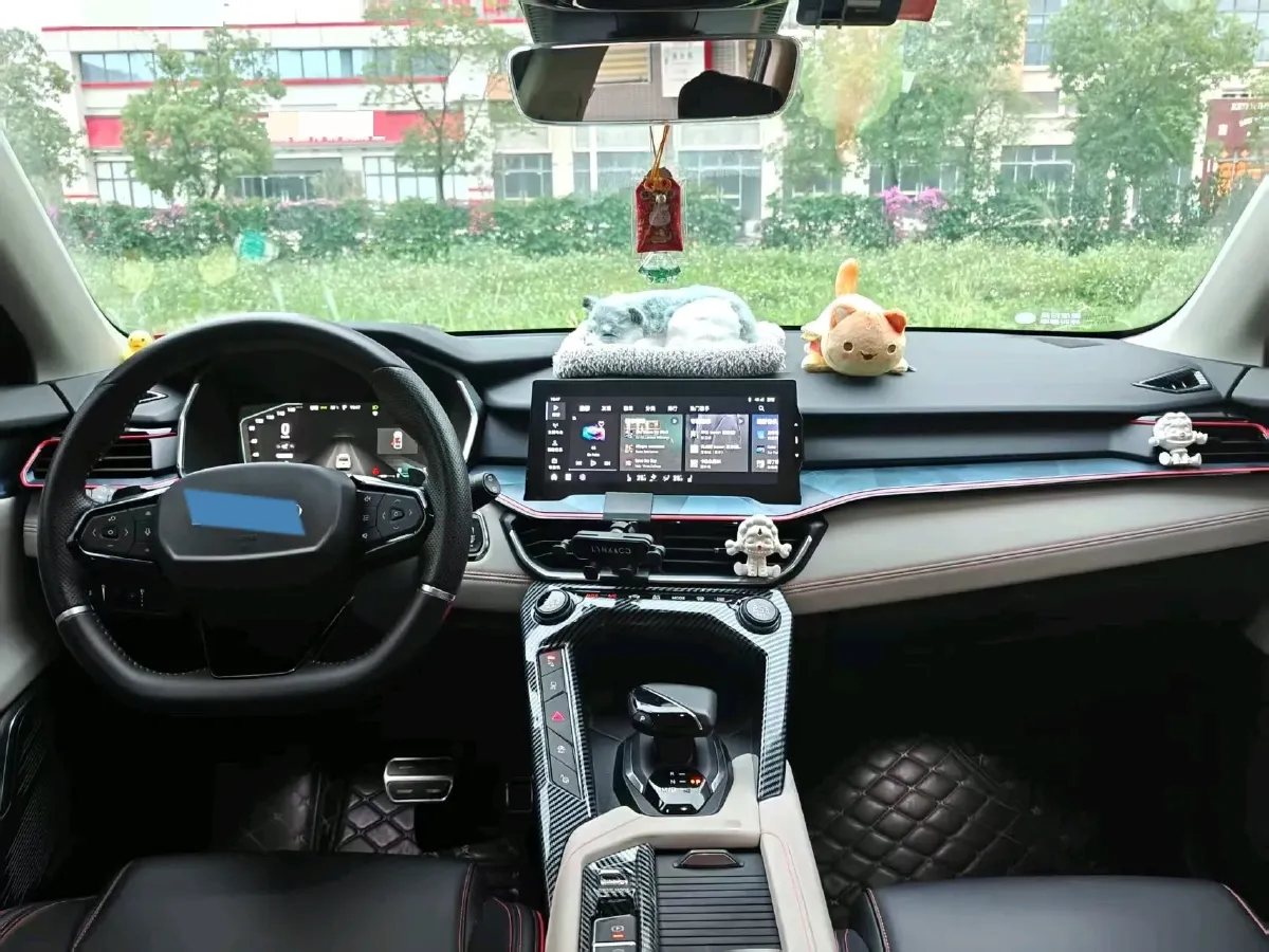 2020 LYNK&CO 06 1.5T 177HP L3 7DCT,autocango,china used car exporter,china ev exporter,chinese used car exporter,chinese used ev exporter