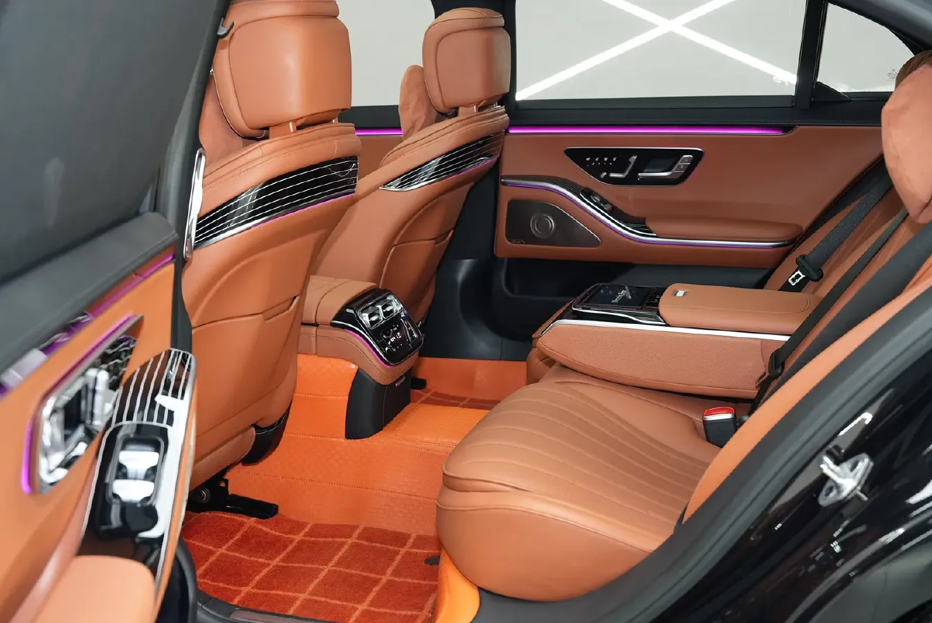 2023 Mercedes-Benz S Class 2.5T 367HP L6 9AT,autocango,china used car exporter,china ev exporter,chinese used car exporter,chinese used ev exporter