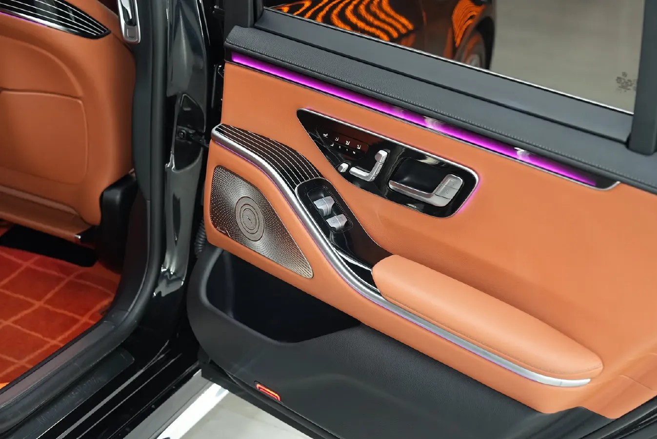 2023 Mercedes-Benz S Class 2.5T 367HP L6 9AT,autocango,china used car exporter,china ev exporter,chinese used car exporter,chinese used ev exporter