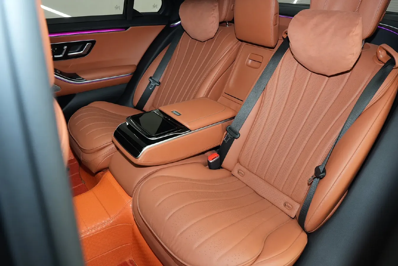 2023 Mercedes-Benz S Class 2.5T 367HP L6 9AT,autocango,china used car exporter,china ev exporter,chinese used car exporter,chinese used ev exporter