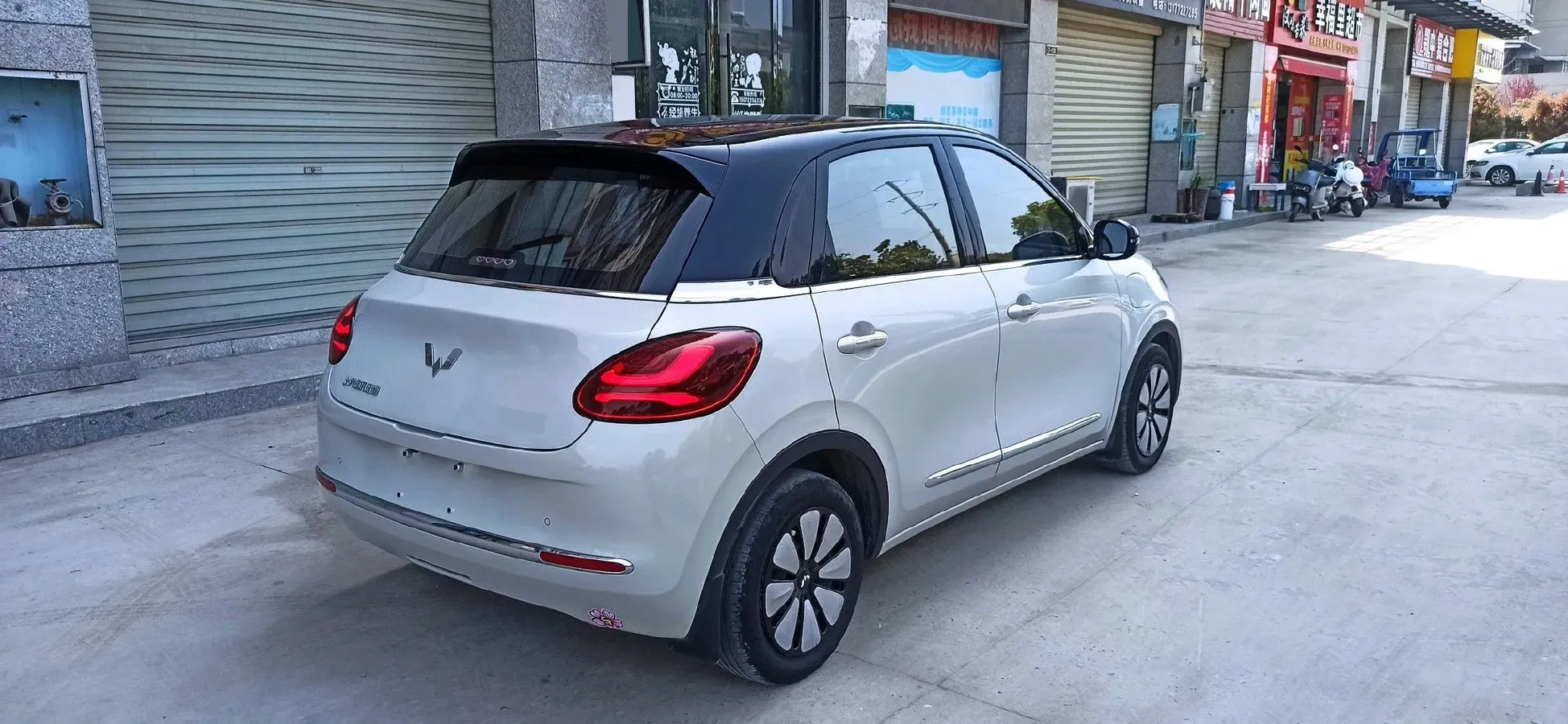 2023 WuLing BinGuo BEV 31.9KWH,autocango,china used car exporter,china ev exporter,chinese used car exporter,chinese used ev exporter