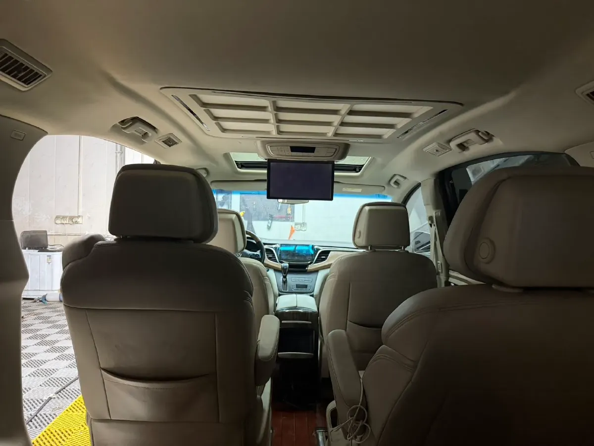 2018 Buick GL8 2.0T 260HP L4 6AT,autocango,china used car exporter,china ev exporter,chinese used car exporter,chinese used ev exporter