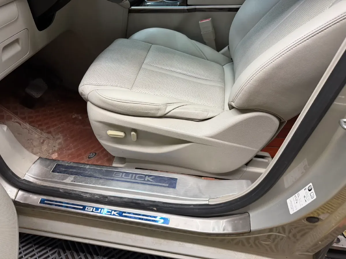 2018 Buick GL8 2.0T 260HP L4 6AT,autocango,china used car exporter,china ev exporter,chinese used car exporter,chinese used ev exporter