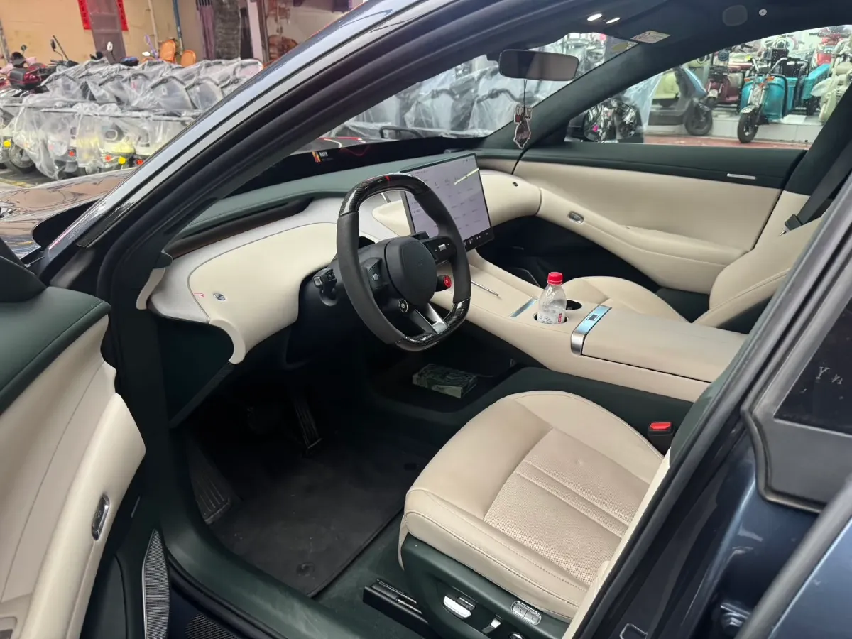 2025 MI YU7 BEV 101.7KWH,autocango,china used car exporter,china ev exporter,chinese used car exporter,chinese used ev exporter