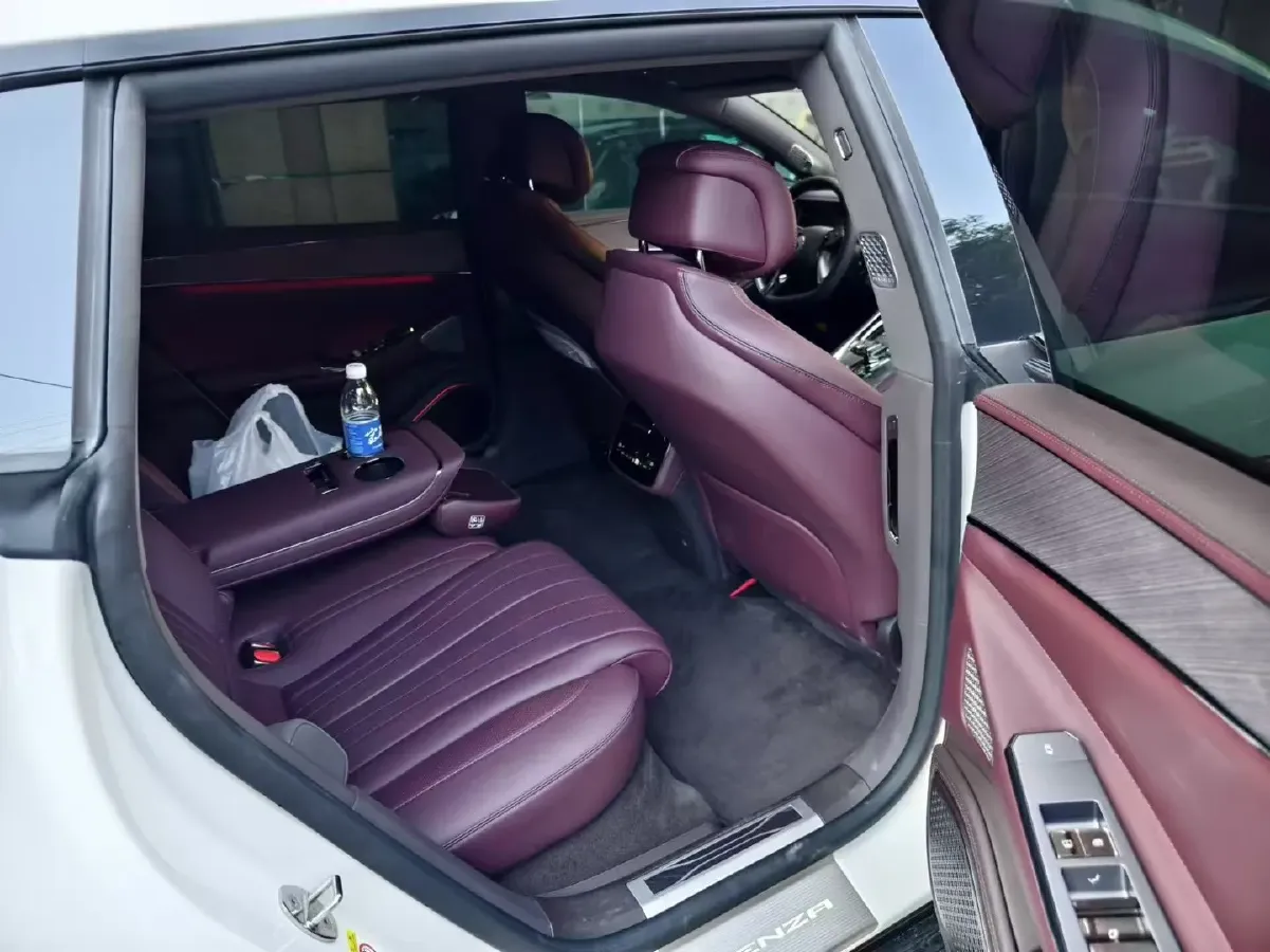 2024 Denza DenzaZ9GT 2.0T 207HP L4 E-CVT PHEV 38.5KWH,autocango,china used car exporter,china ev exporter,chinese used car exporter,chinese used ev exporter