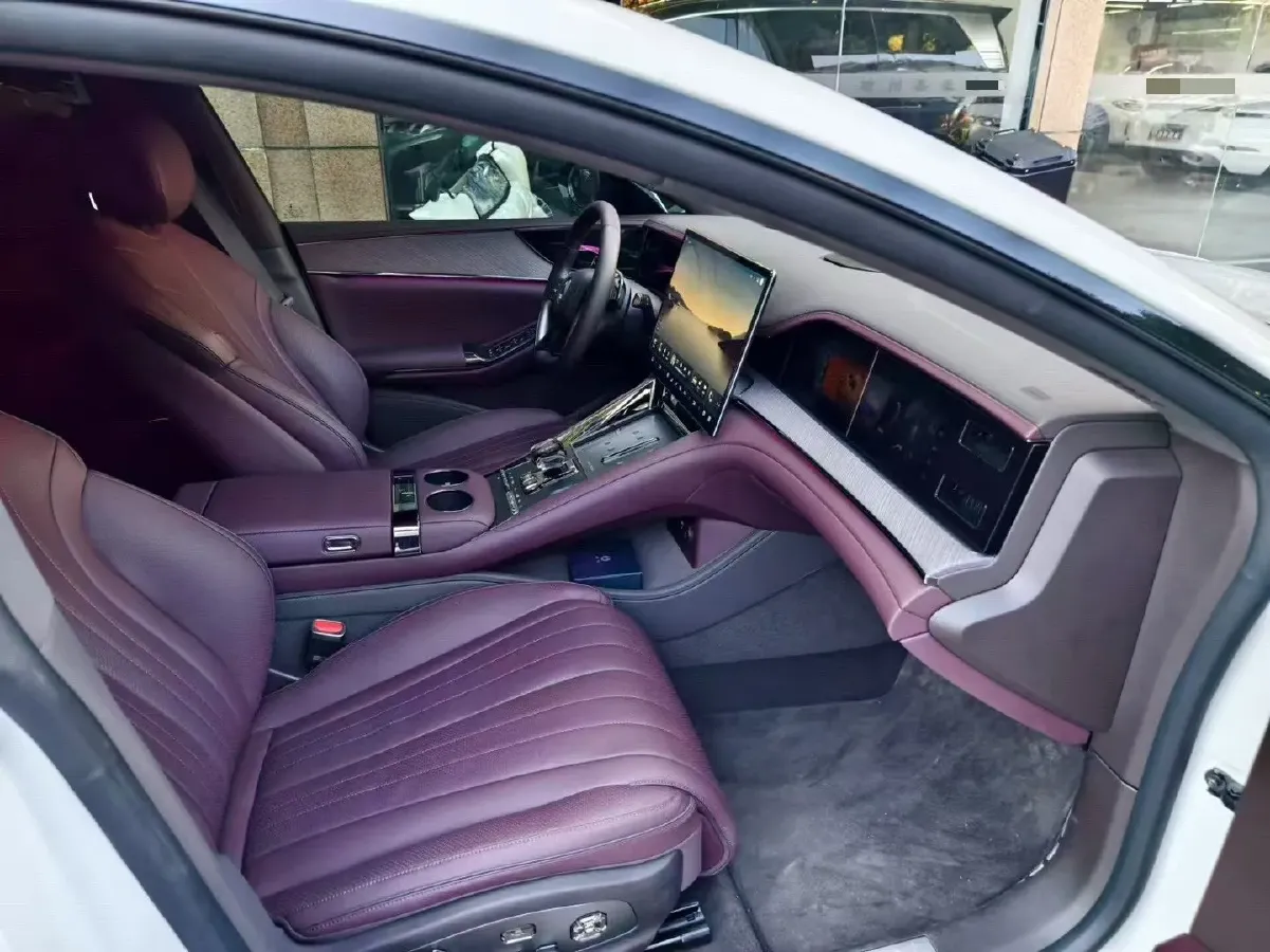 2024 Denza DenzaZ9GT 2.0T 207HP L4 E-CVT PHEV 38.5KWH,autocango,china used car exporter,china ev exporter,chinese used car exporter,chinese used ev exporter