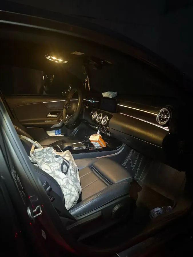 2021 Mercedes-Benz A Class 1.3T 163HP L4 7DCT,autocango,china used car exporter,china ev exporter,chinese used car exporter,chinese used ev exporter