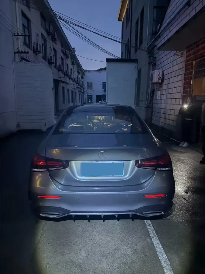 2021 Mercedes-Benz A Class 1.3T 163HP L4 7DCT,autocango,china used car exporter,china ev exporter,chinese used car exporter,chinese used ev exporter