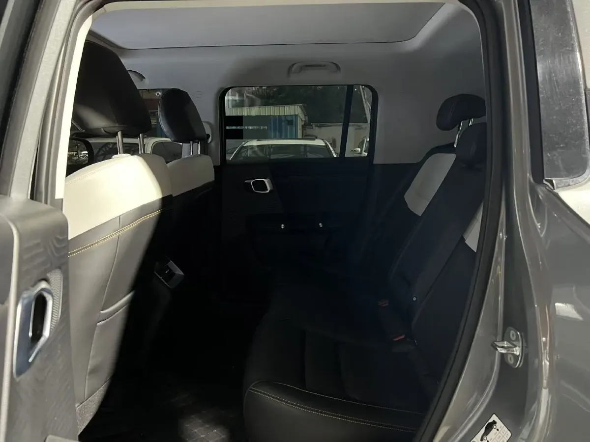 2024 Beijing BJ30 1.5T 158HP L4 2DHT Hybrid,autocango,china used car exporter,china ev exporter,chinese used car exporter,chinese used ev exporter