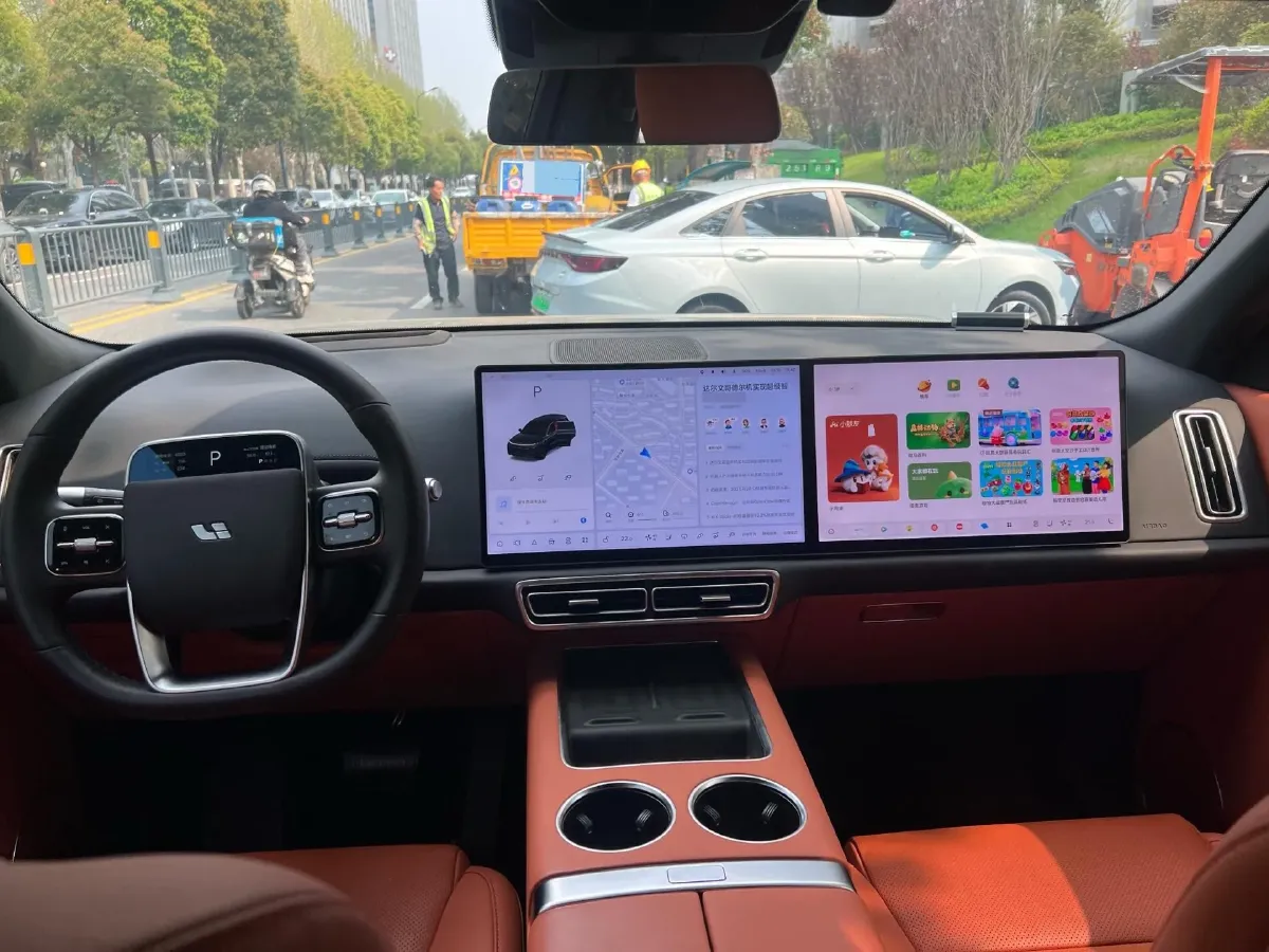 2024 Toyota Granvia 2.5L 189HP L4 E-CVT Hybrid,autocango,china used car exporter,china ev exporter,chinese used car exporter,chinese used ev exporter