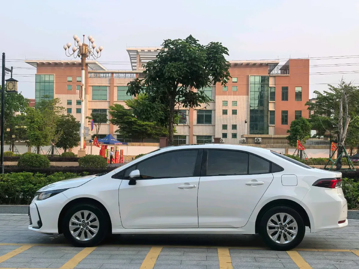 2019 Toyota Corolla 1.2T 116HP L4 CVT,autocango,china used car exporter,china ev exporter,chinese used car exporter,chinese used ev exporter