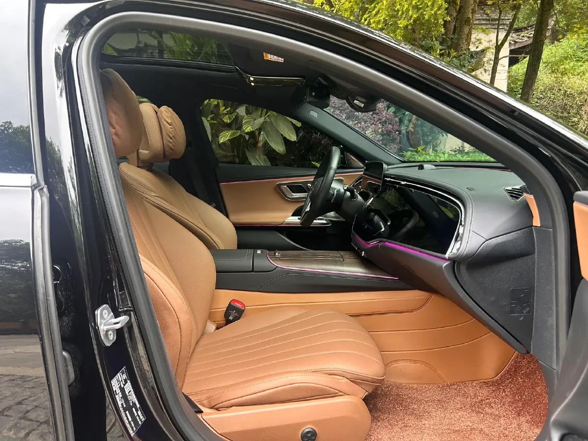 2024 Mercedes-Benz E Class 2.0T 258HP L4 9AT,autocango,china used car exporter,china ev exporter,chinese used car exporter,chinese used ev exporter