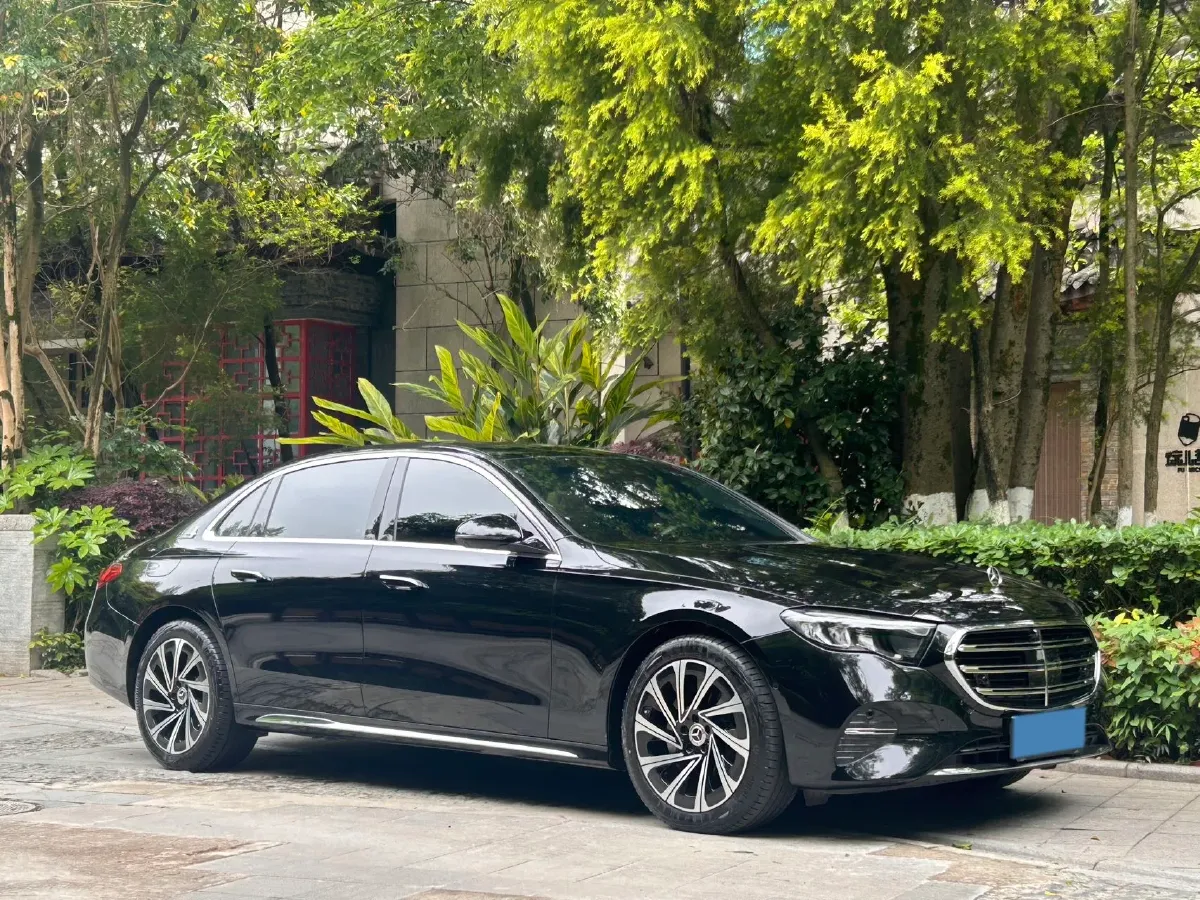 2024 Mercedes-Benz E Class 2.0T 258HP L4 9AT,autocango,china used car exporter,china ev exporter,chinese used car exporter,chinese used ev exporter