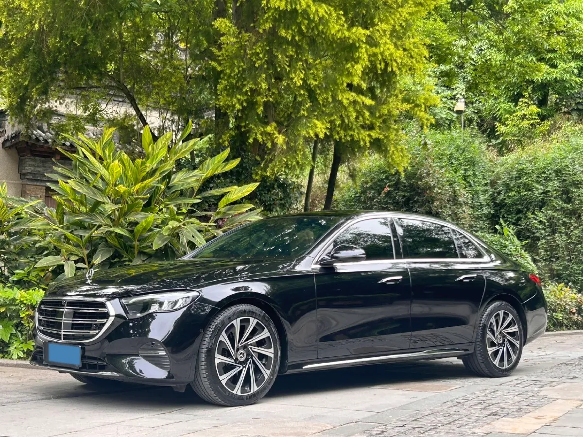 2024 Mercedes-Benz E Class 2.0T 258HP L4 9AT,autocango,china used car exporter,china ev exporter,chinese used car exporter,chinese used ev exporter