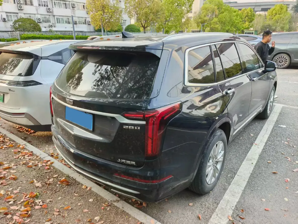 2021 Cadillac XT6 2.0T 237HP L4 9AT,autocango,china used car exporter,china ev exporter,chinese used car exporter,chinese used ev exporter