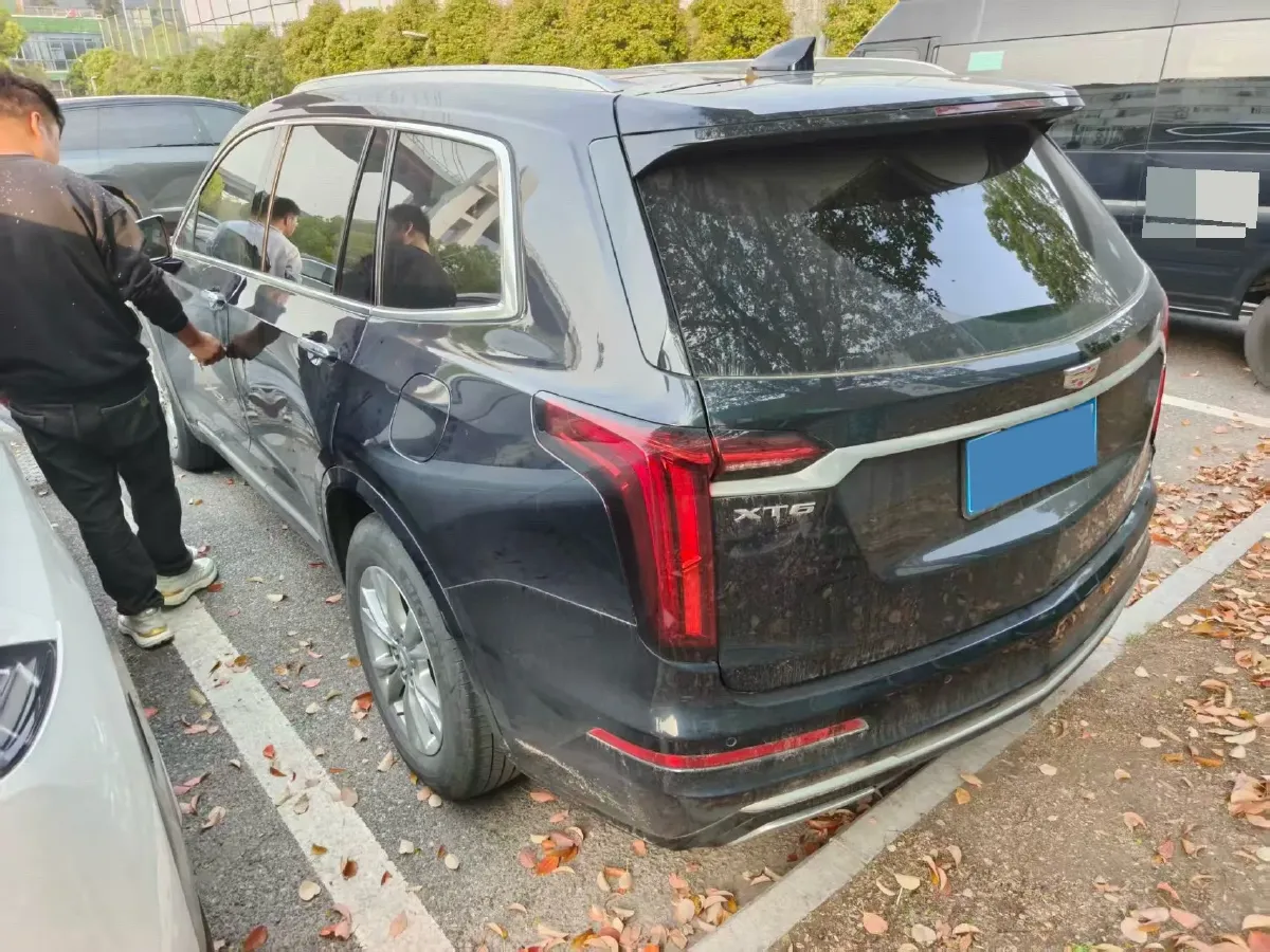 2021 Cadillac XT6 2.0T 237HP L4 9AT,autocango,china used car exporter,china ev exporter,chinese used car exporter,chinese used ev exporter